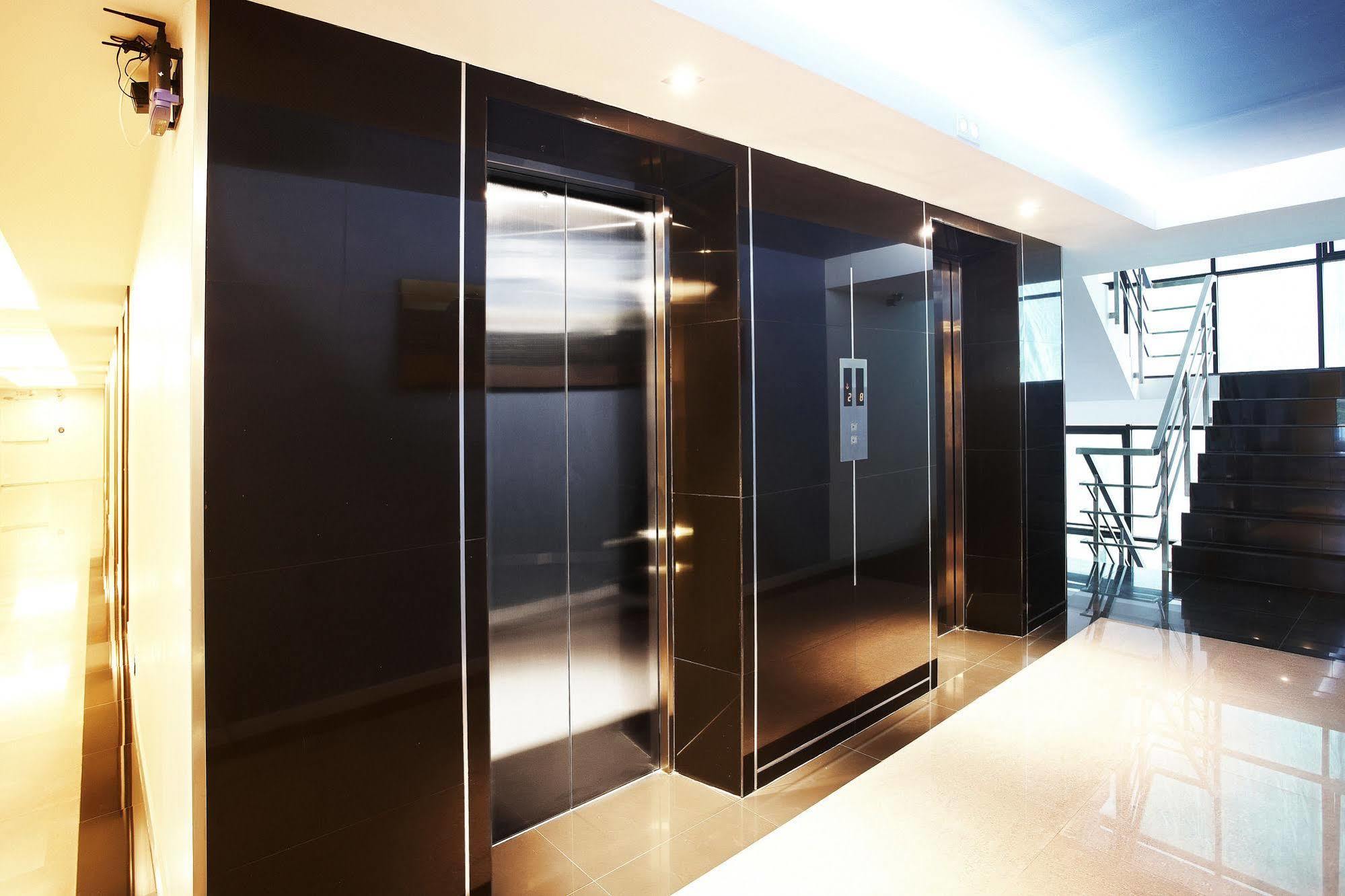 Diamond Residence Ratchada Bangkok Extérieur photo
